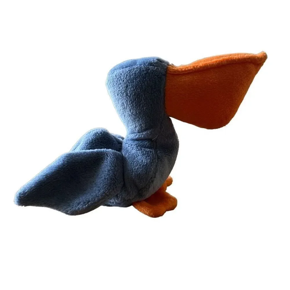 Scoop the Pelican Beanie Baby RARE- retired style 4107 upc:008421041077 1996